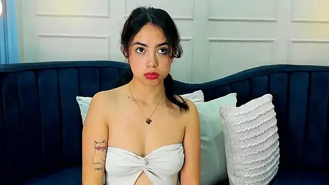 AlissonBelucci from StripChat is Freechat