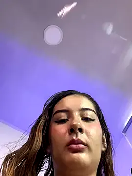 Allana_Rousse on StripChat 