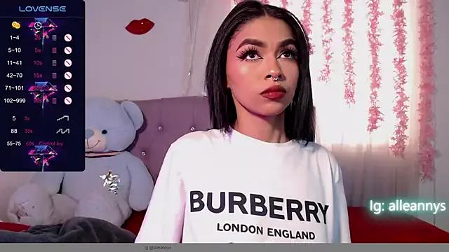 Alleanys_Cristal from StripChat