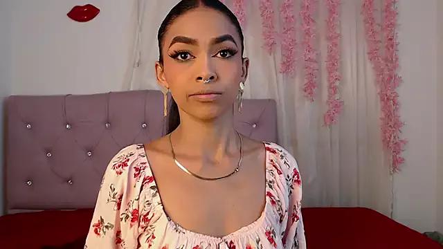 Alleanys_Cristal from StripChat