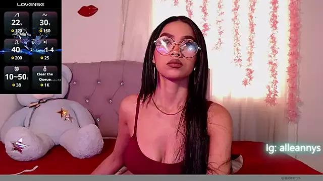 Alleanys_Cristal from StripChat