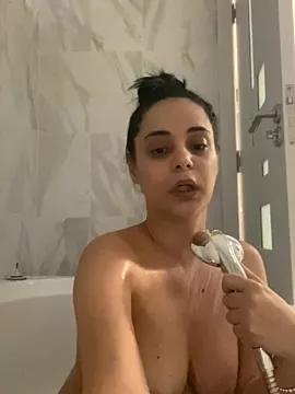 Allees95 from StripChat