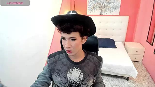 Allen_Jax from StripChat is Freechat