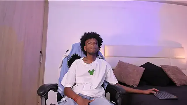 AllexJacob on StripChat 