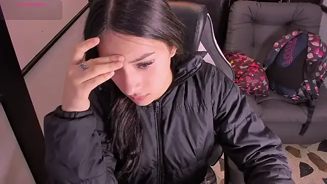 AlliceCopper on StripChat 