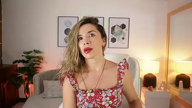 AlliceRouse from StripChat