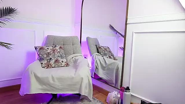 AlliceRouse from StripChat