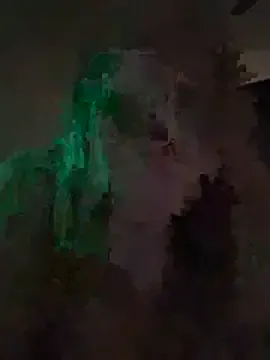 AllieRose94 on StripChat 