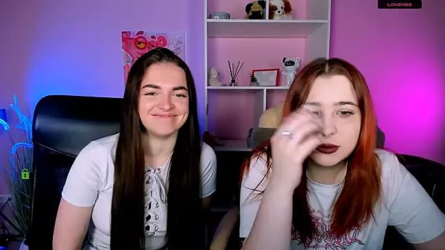 allison_black_ from StripChat is Freechat