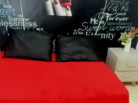 AllisonHott_ from StripChat is Freechat