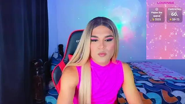 AllisonsweetZ from StripChat is Freechat