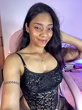 Alliz_Collette on StripChat 