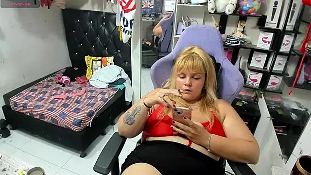 allsson_queen from StripChat