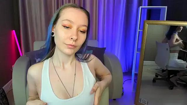 Alluring_Sky from StripChat
