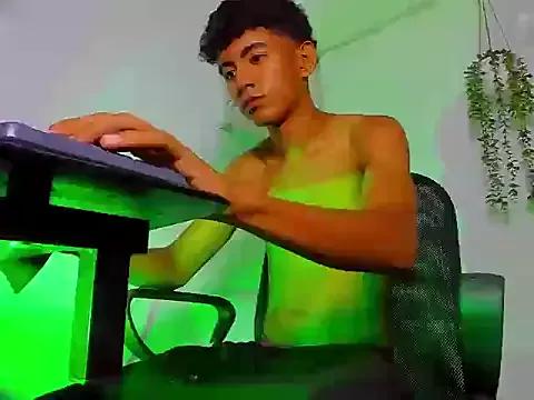 AlluringAngel01 from StripChat