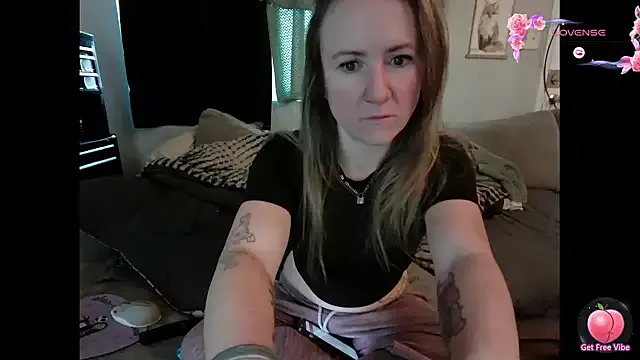 alluringpixie from StripChat