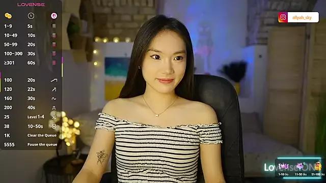 Allyah_Sky from StripChat
