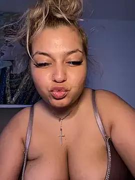 AllysonK from StripChat