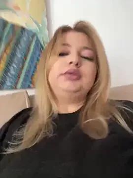 AllysonK from StripChat