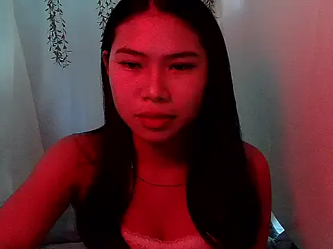 Allysonxx05 on StripChat 