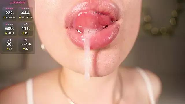 alma_yammy from StripChat