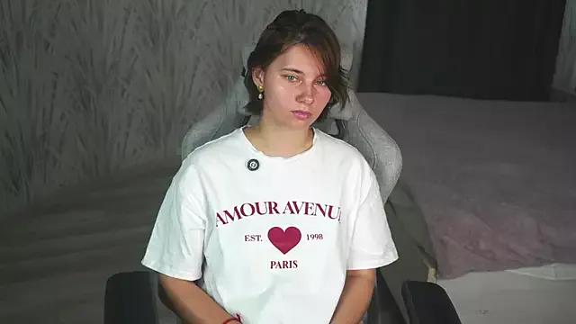 Try our streaming cams variety and talk on a personal level with our adorable girls streamers, showing off their bountiful shapes and dildos.