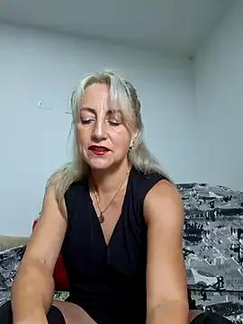 almaluna7 from StripChat