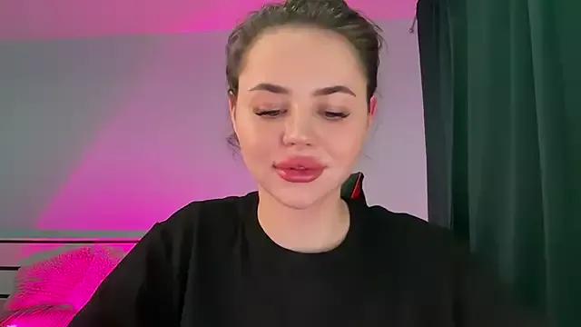 AlmaryKim from StripChat