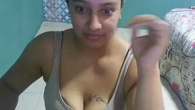 almaswan1 from StripChat