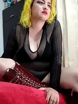Try our streaming cams variety and talk on a personal level with our adorable girls streamers, showing off their bountiful shapes and dildos.