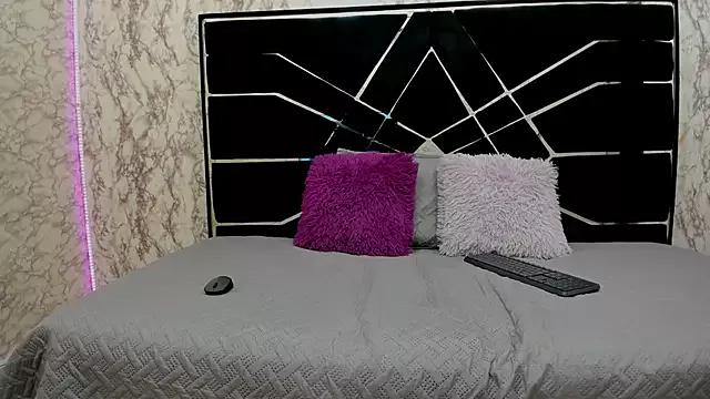 ALYANNA_HOT_ from StripChat