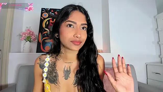 Alykass from StripChat is Freechat