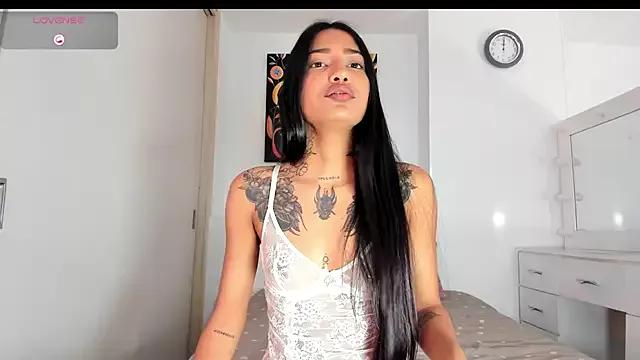 Alykass from StripChat