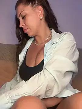 AmaArisse from StripChat