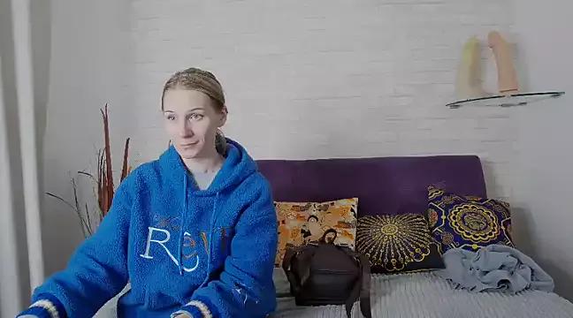 Try our streaming cams variety and talk on a personal level with our adorable girls streamers, showing off their bountiful shapes and dildos.