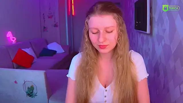 AmaliaQueen from StripChat