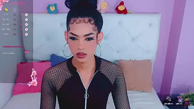 Amanda_bigx from StripChat