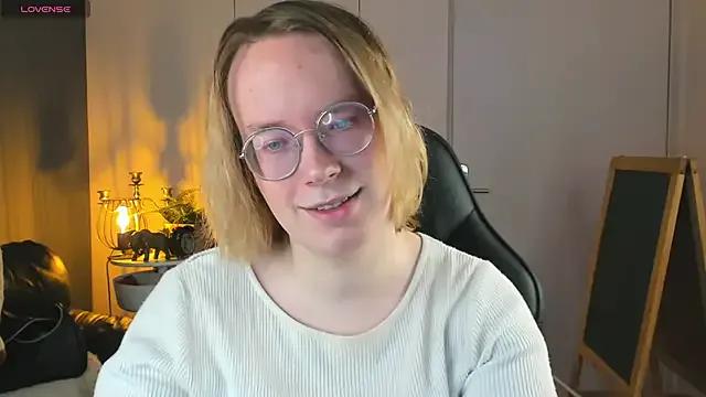 Amanda_Butlerr from StripChat is Freechat