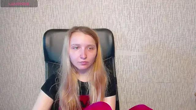 Amanda_Sherr from StripChat is Freechat