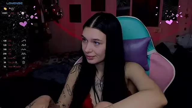 Try our streaming cams variety and talk on a personal level with our adorable girls streamers, showing off their bountiful shapes and dildos.