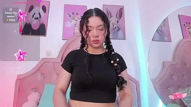 Try our streaming cams variety and talk on a personal level with our adorable girls streamers, showing off their bountiful shapes and dildos.