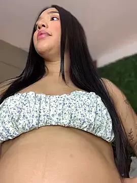 Amandanauty from StripChat is Freechat