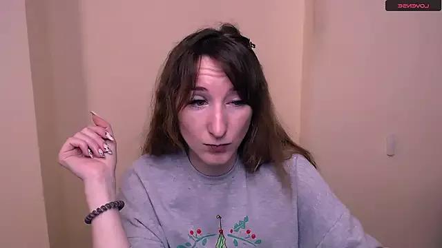 AmandaSell from StripChat