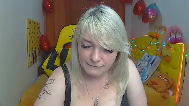 AmandaSkript from StripChat