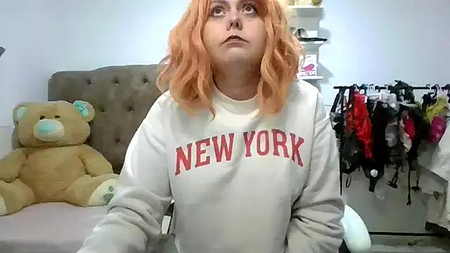 AmandaSLE from StripChat