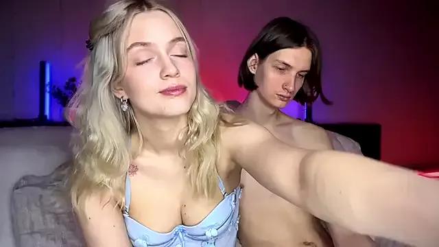 Try our streaming cams variety and talk on a personal level with our adorable girls streamers, showing off their bountiful shapes and dildos.