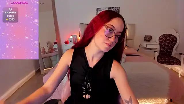 Try our streaming cams variety and talk on a personal level with our adorable girls streamers, showing off their bountiful shapes and dildos.