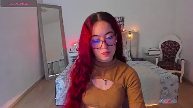 Amaraa_couper1 from StripChat is Freechat