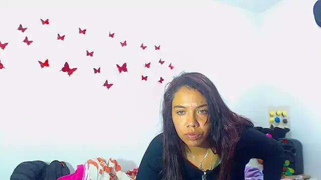 AmaraRoberts420 from StripChat