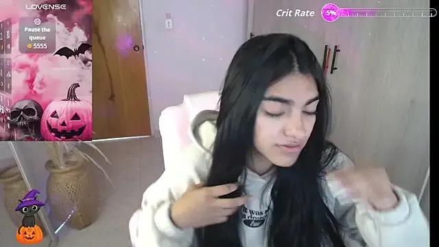 amarasilk_ from StripChat is Freechat